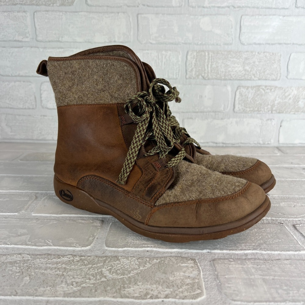 Chaco Barbary Boots Womens 9 Pinecone Hiking Outdoor Leather Wool Lace Up Bootie